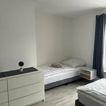 منزل للإقامة Monteurwohnung *